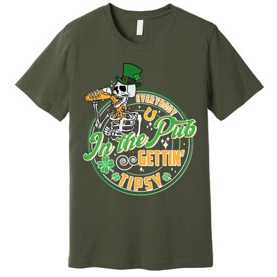Funny St Patricks Day Everybody In The Pub Gettin Tipsy Skeleton Beer Premium T-Shirt