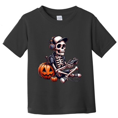 Funny Skeleton Playing Video Game Halloween Gamer Toddler T-Shirt