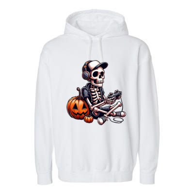 Funny Skeleton Playing Video Game Halloween Gamer Garment-Dyed Fleece Hoodie