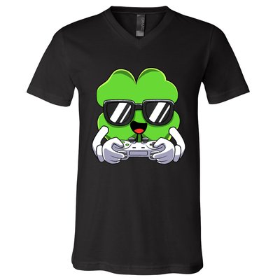 Funny St Patricks Day Shamrock Gaming Gamer V-Neck T-Shirt