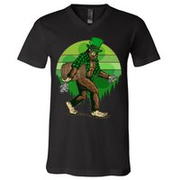 Funny St Patrick's Day Leprechaun Sasquatch With Beer V-Neck T-Shirt