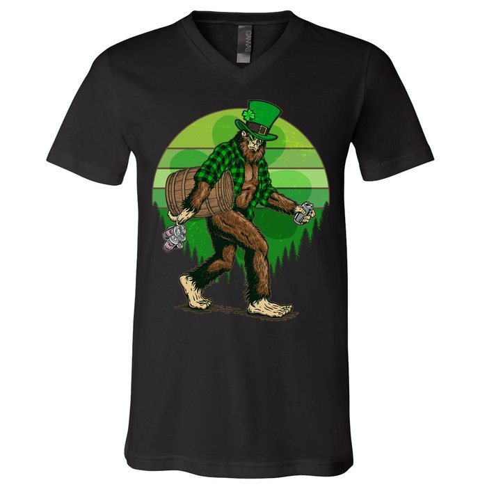 Funny St Patrick's Day Leprechaun Sasquatch With Beer V-Neck T-Shirt