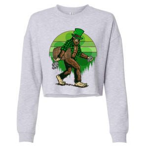 Funny St Patrick's Day Leprechaun Sasquatch With Beer Cropped Pullover Crew