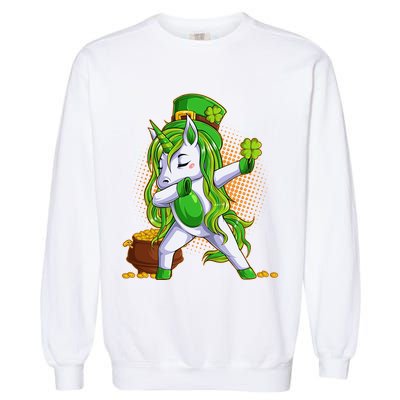 Funny St Patricks Dabbing Leprechaun Unicorn Garment-Dyed Sweatshirt