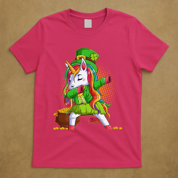 Funny St Patricks Dabbing Leprechaun Rainbow Unicorn T-Shirt