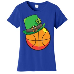 Fun St Patrick's Day Basketball Lucky Leprechaun Clover Hat Gift Women's T-Shirt