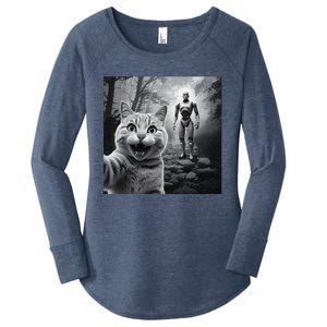 Funny Surprised Scared Cat Selfie With Robot Women's Perfect Tri Tunic Long Sleeve Shirt