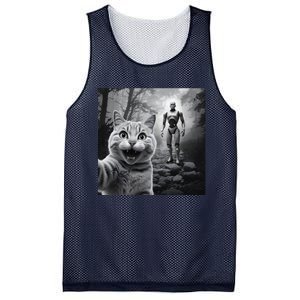 Funny Surprised Scared Cat Selfie With Robot Mesh Reversible Basketball Jersey Tank