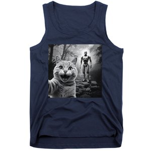 Funny Surprised Scared Cat Selfie With Robot Tank Top