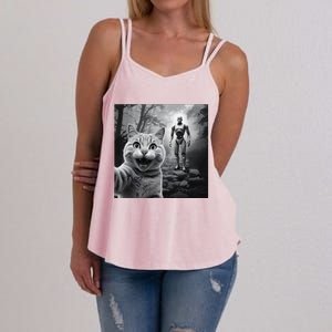 Funny Surprised Scared Cat Selfie With Robot Women's Strappy Tank