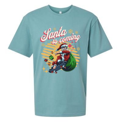 Funny Skateboard Santa Claus Is Coming Merry Christmas Gift Sueded Cloud Jersey T-Shirt