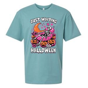 Funny Summerween Skeleton Just Waiting For Halloween Gift Sueded Cloud Jersey T-Shirt