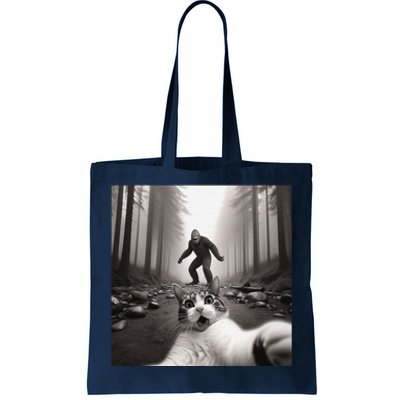 Funny Surprised Scared Cat Selfie With Sasquatsch Bigfoot Tote Bag