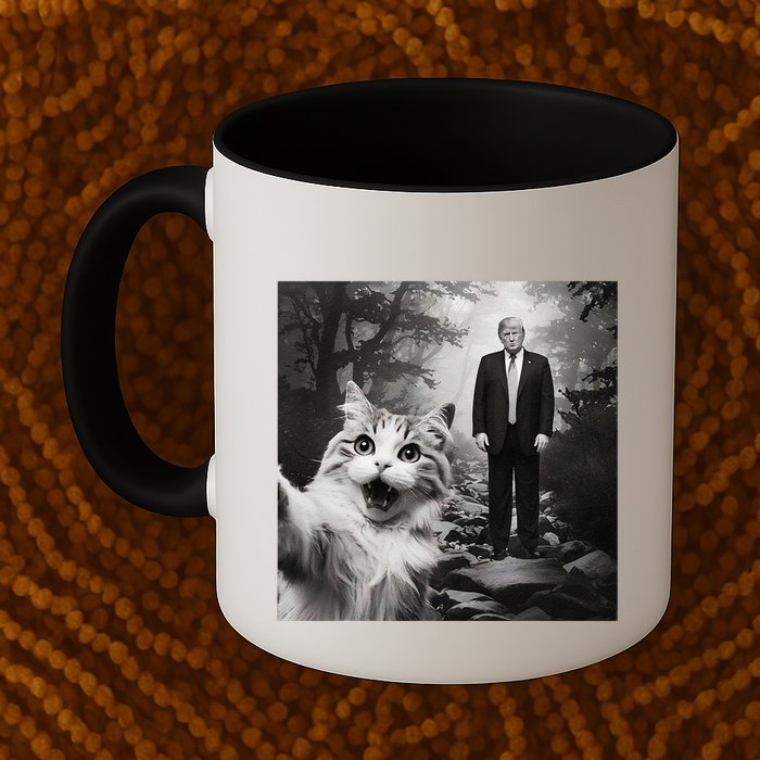 Funny Surprised Scared Cat Selfie With D.Trump Mug