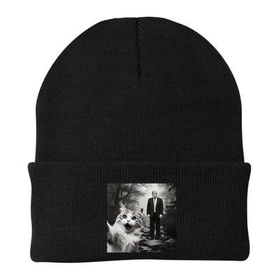 Funny Surprised Scared Cat Selfie With D.Trump Beanie