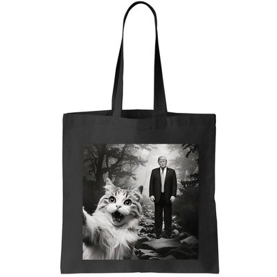 Funny Surprised Scared Cat Selfie With D.Trump Bag