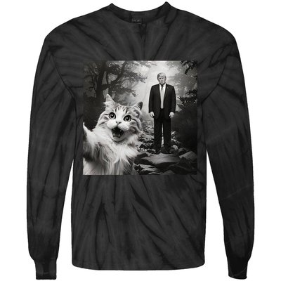 Funny Surprised Scared Cat Selfie With D.Trump Tie-Dye Long Sleeve Shirt