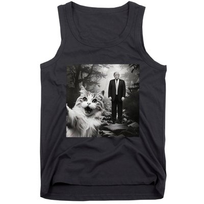 Funny Surprised Scared Cat Selfie With D.Trump Tank Top