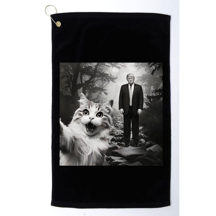 Funny Surprised Scared Cat Selfie With D.Trump Golf Towel