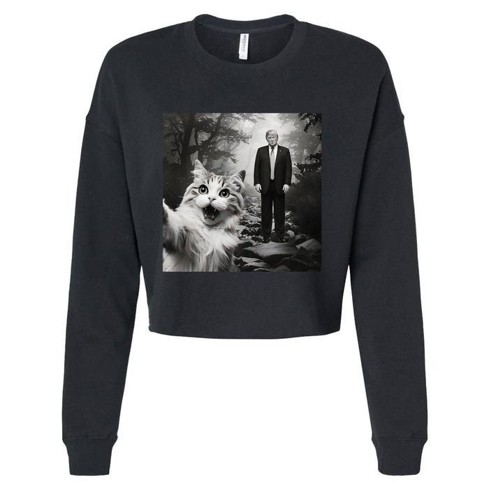 Funny Surprised Scared Cat Selfie With D.Trump Cropped Pullover Crew