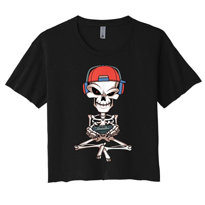 Funny Skeleton Skull Video Gamer Halloween Outfit Women's Crop Top Tee