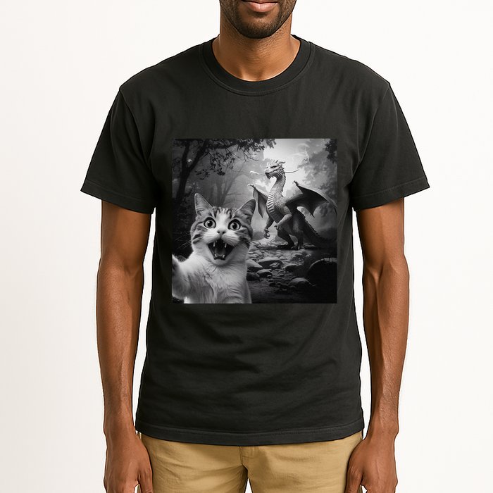 Funny Surprised Scared Cat Selfie With Dragon Tall T-Shirt