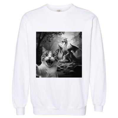 Funny Surprised Scared Cat Selfie With Dragon Garment-Dyed Sweatshirt