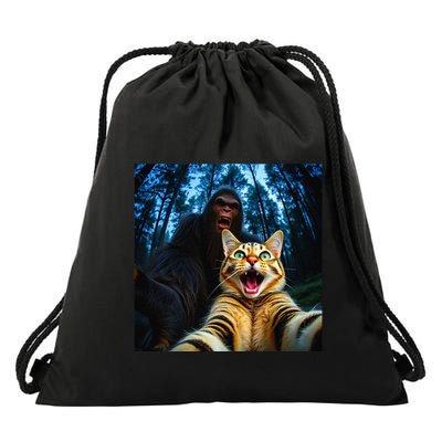 Funny Surprised Scared Cat Selfie With Sasquatsch Bigfoot Drawstring Bag