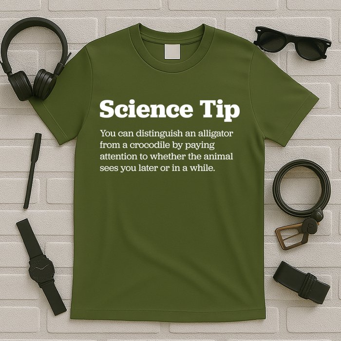 Funny Science Tip How To Distinguish A Alligator From A Crocodile T-Shirt