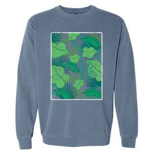 Floral Summer Vibes Exotic Flowers Vacay Tropical Summer Cute Gift Garment-Dyed Sweatshirt