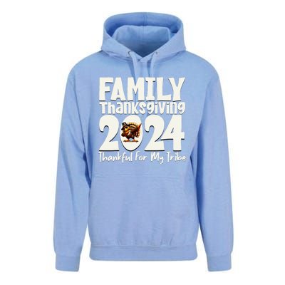 Family Thanksgiving 2024 Crew Dabbing Turkey Group Matching Unisex Surf Hoodie