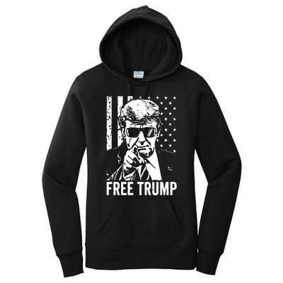 Free Trump 2024 Women's Pullover Hoodie