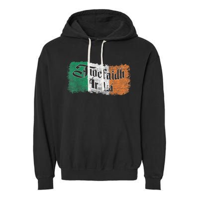 Funny Tiocfaidh Ar La Gift Vintage Ireland Irish Flag Gift Garment-Dyed Fleece Hoodie