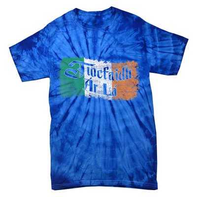 Funny Tiocfaidh Ar La Gift Vintage Ireland Irish Flag Gift Tie-Dye T-Shirt