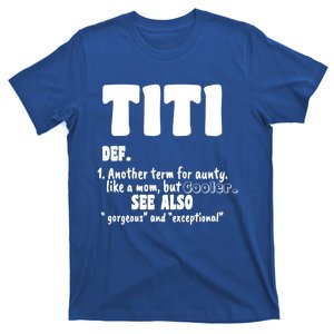 Funny Titi Aunty Cool Auntie Cute Aunt Life Minimal Half Mom Funny Gift T-Shirt