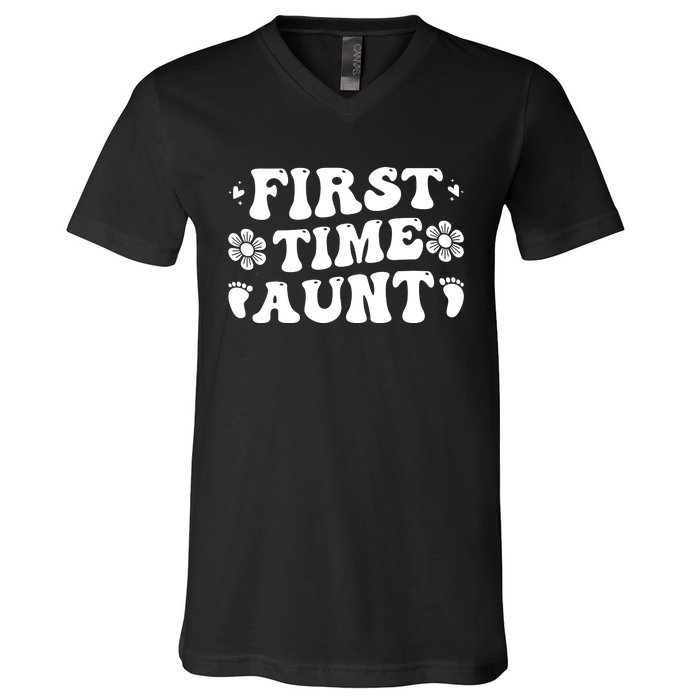 First Time Aunt Celebration Graphic V-Neck T-Shirt