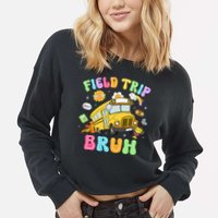 Field Trip Bruh Happy Field Day 2025 Let The Games Begin Cropped Pullover Crew