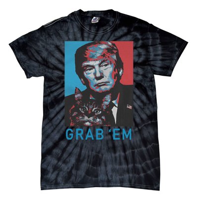 Funny Trump Cat Grab Em Vintage Retro Trump Gift Tie-Dye T-Shirt