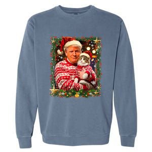 Funny Trump Christmas For Cat Lovers Ugly Xmas Cute Gift Garment-Dyed Sweatshirt