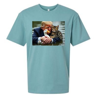 Funny Trump Cat And Duck Memes Christmas Halloween Vote Sign Sueded Cloud Jersey T-Shirt