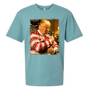 Funny Trump Christmas Sweater For Cat Lovers Xmas Pajamas Sueded Cloud Jersey T-Shirt