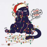 Funny Tangled Christmas Lights Cat Im Fine Everything Is Fine Cropped Pullover Crew