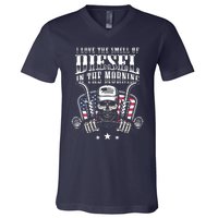 Funny Truck Driver Gift For I Love The Smell Of Diesel V-Neck T-Shirt