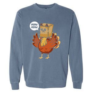 Funny Thanksgiving Day Fake Cat Turkey Meow Animal Farmer  Garment-Dyed Sweatshirt