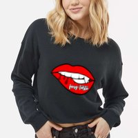 Fang Tastic Funny Vampire Lips Cropped Pullover Crew