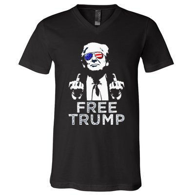 Free Trump Free Donald Trump 2024 V-Neck T-Shirt