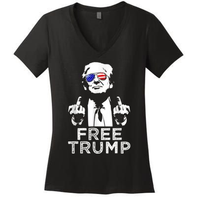 Free Trump, Free Donald Trump Women's V-Neck T-Shirt