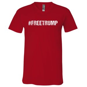 Free Trump Free Donald Trump 2024 #Freetrump V-Neck T-Shirt