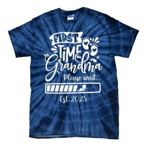 First Time Grandma 2025 Loading Nana Funny Baby Announcement Tie-Dye T-Shirt