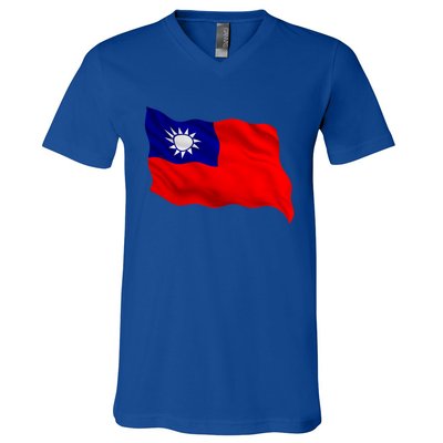 Flag Taiwanese Keep Free Taiwan Matching Family Outfits Cute Gift V-Neck T-Shirt